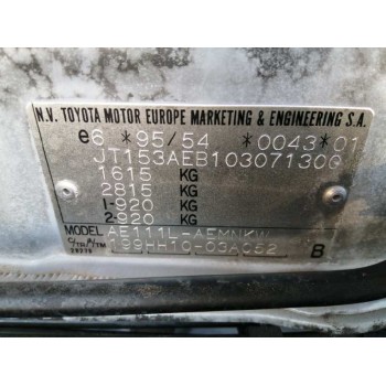 toyota corolla (e11) del año 1999