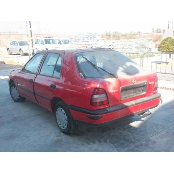 nissan sunny berlina (n14) del año 1994