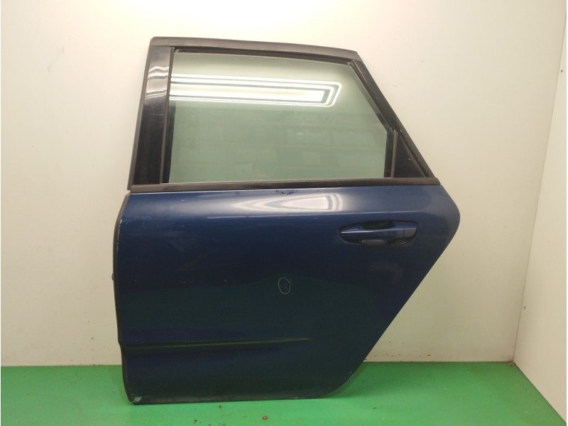 Recambio de puerta trasera izquierda para citroën c4 picasso 1.2 12v e-thp referencia OEM IAM Recambio de puerta trasera izquierda para citroën c4 picasso 1.2 12v e-thp referencia OEM IAM