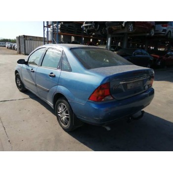 ford focus berlina (cak) del año 2001