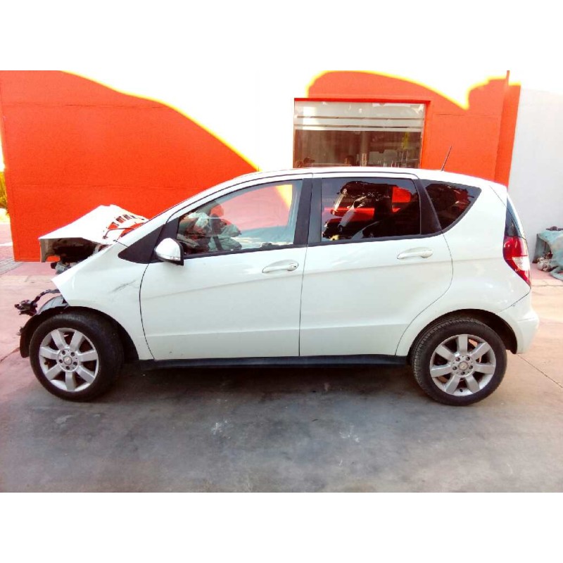 MERCEDES-BENZ CLASE A (W169)