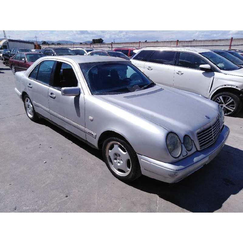 mercedes-benz clase e (w210) berlina diesel del año 1996