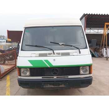 mercedes-benz mb serie 120 del año 1988