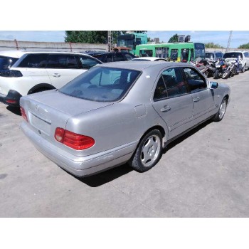 mercedes-benz clase e (w210) berlina diesel del año 1996
