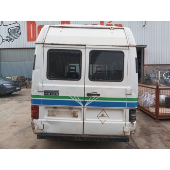 mercedes-benz mb serie 120 del año 1988