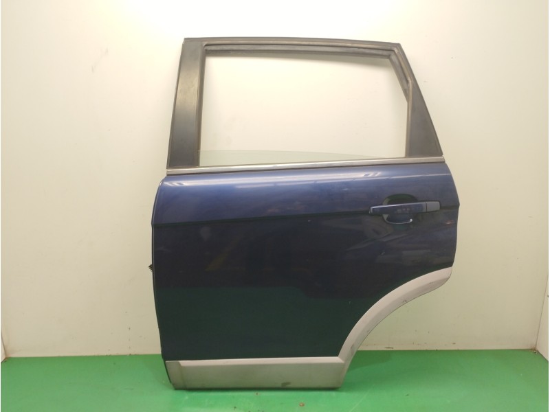 Recambio de puerta trasera izquierda para chevrolet captiva 2.0 diesel cat referencia OEM IAM   