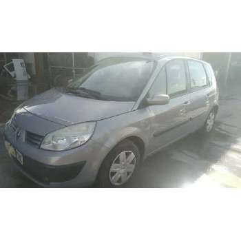renault scenic ii del año 2005