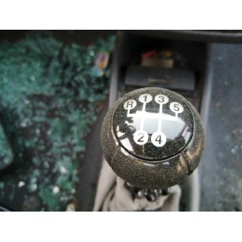 opel corsa c del año 2002