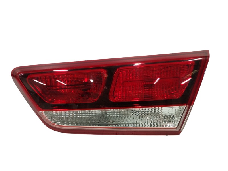 Recambio de piloto trasero derecho interior para kia optima 1.7 crdi cat referencia OEM IAM 92404D4  