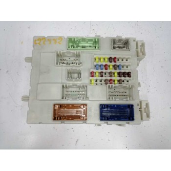 CAJA RELES / FUSIBLES F1DT14A073BF F1ET9A340AA F1ET9A340AA