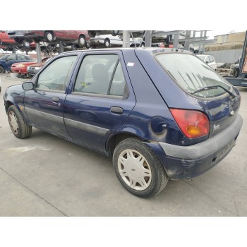 ford fiesta berlina (dx) del año 2000