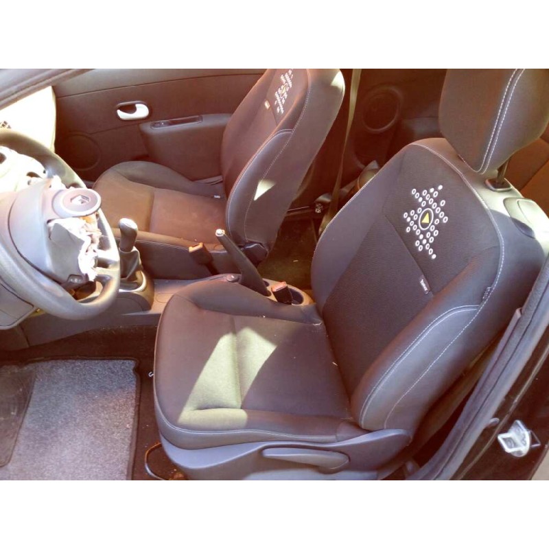 RENAULT CLIO III (BR0/1, CR0/1) 2011