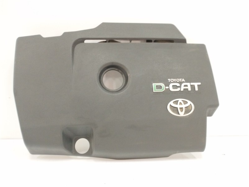 Recambio de tapa motor para toyota auris 2.2 d-cat referencia OEM IAM   
