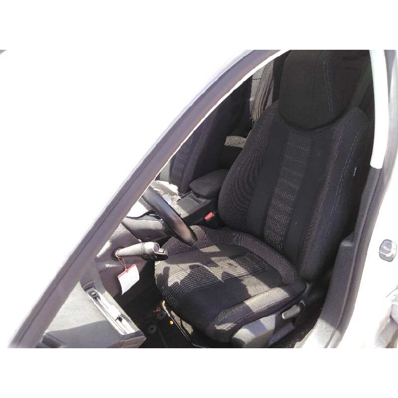 PEUGEOT 308 II (LB_, LP_, LW_, LH_, L3_) 2016