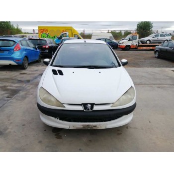 peugeot 206 berlina del año 2002