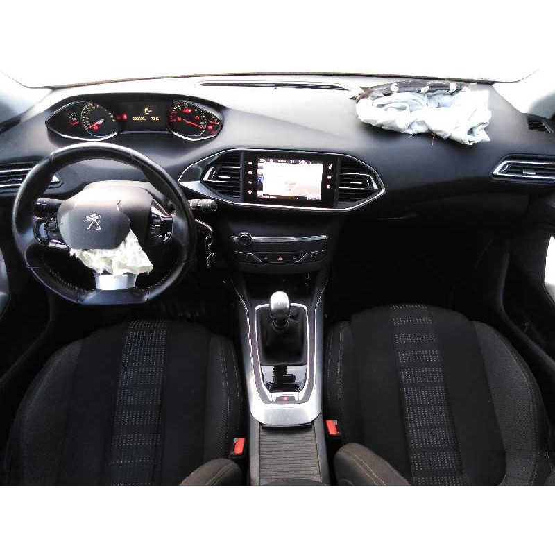 PEUGEOT 308 II (LB_, LP_, LW_, LH_, L3_) 2016