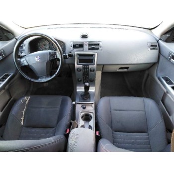 volvo v50 familiar del año 2006