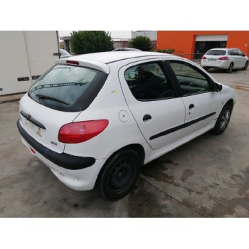 peugeot 206 berlina del año 2002