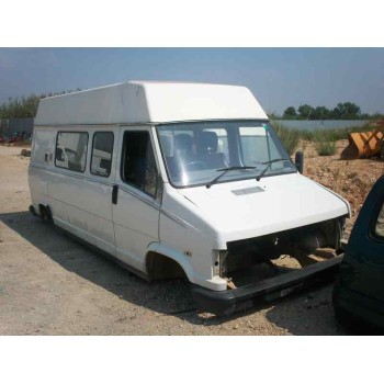 peugeot j5 combi (290) del año 2000