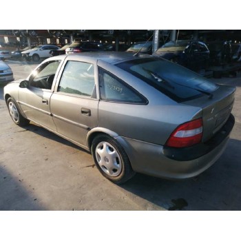 opel vectra b berlina del año 1998