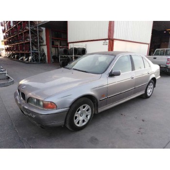 bmw serie 5 berlina (e39) del año 1999