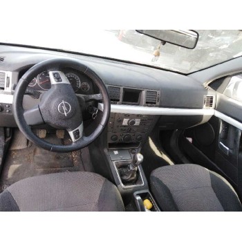 opel vectra c berlina del año 2005