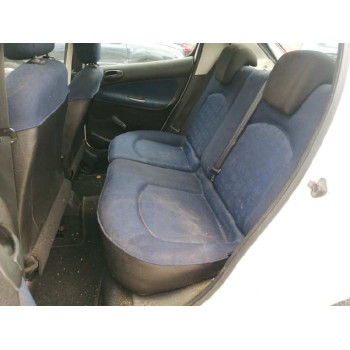 peugeot 206 berlina del año 2002