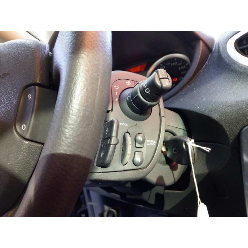 RENAULT CLIO III (BR0/1, CR0/1) 2011