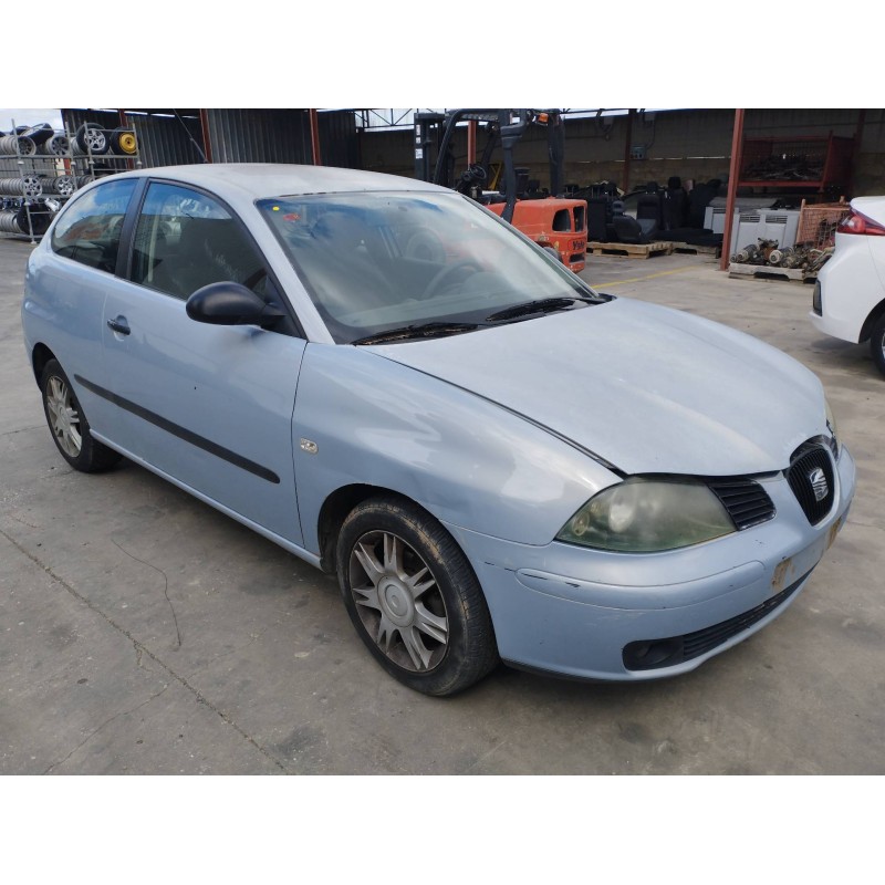 seat ibiza (6l1) del año 2003