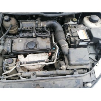 peugeot 206 berlina del año 2002