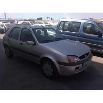 ford fiesta berlina (dx) del año 2001