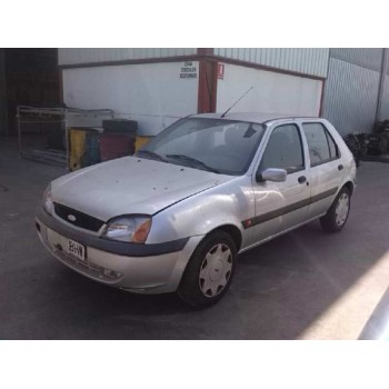 ford fiesta berlina (dx) del año 2001