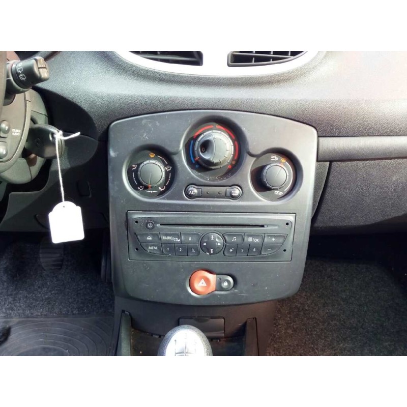 RENAULT CLIO III (BR0/1, CR0/1) 2011