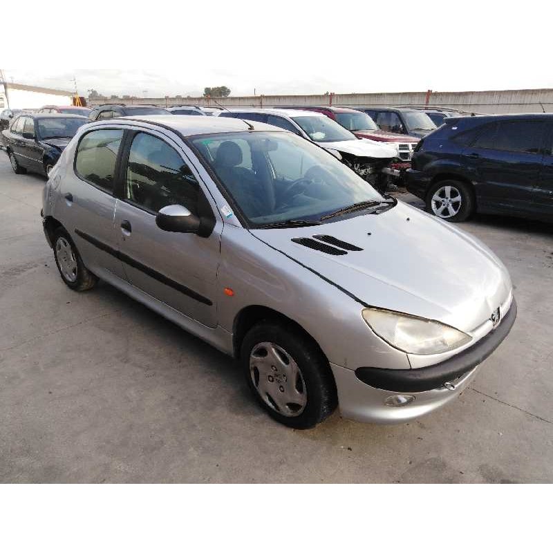 PEUGEOT 206 BERLINA