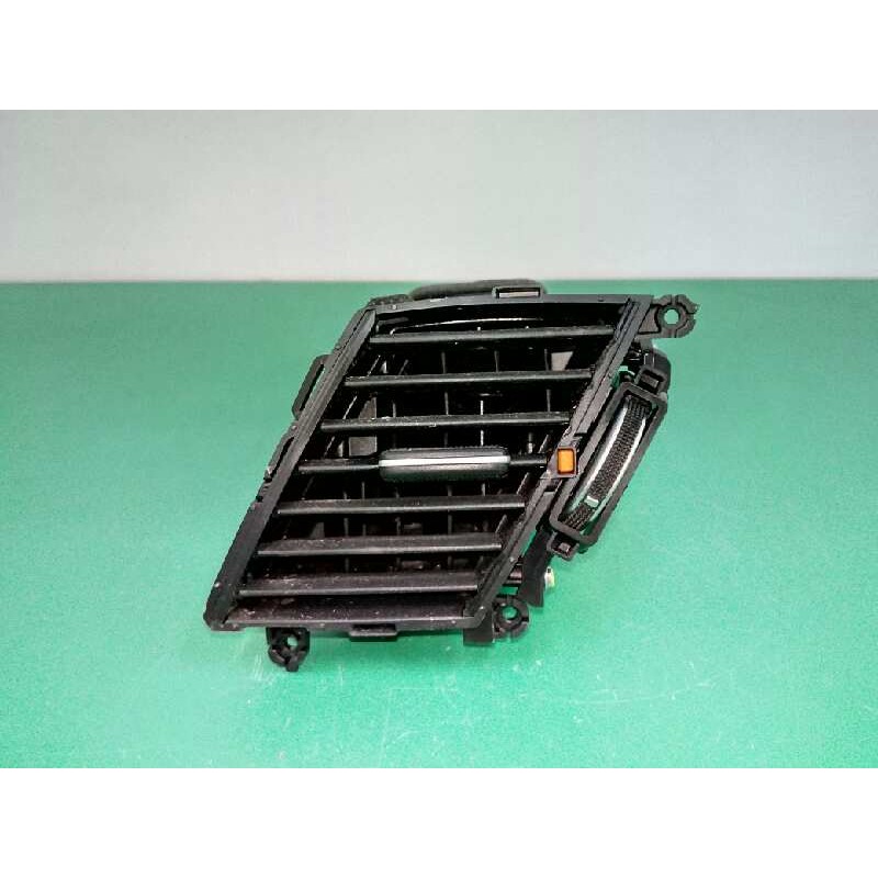 Recambio de rejilla aireadora para kia niro drive referencia OEM IAM 97420G5000 DERECHA CENTRAL 