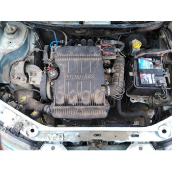 fiat punto berlina (188) del año 2001