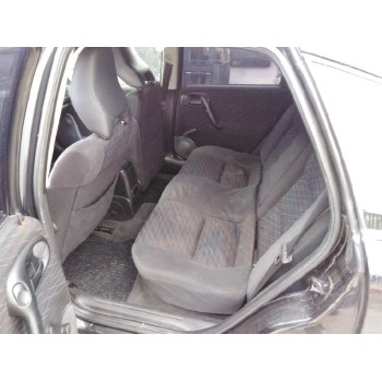 opel vectra b berlina del año 1996