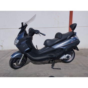 piaggio (vespa) x9 del año 2005