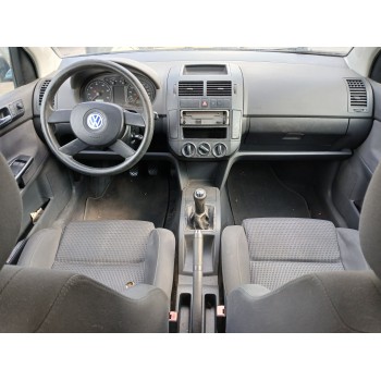 volkswagen polo (9n1) del año 2002