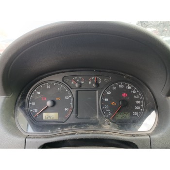 volkswagen polo (9n1) del año 2002