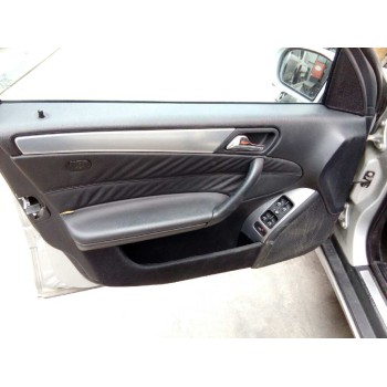 mercedes-benz clase c (w203) berlina del año 2006