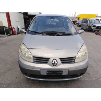 renault scenic ii del año 2004