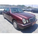 MERCEDES-BENZ CLASE E (W210) BERLINA