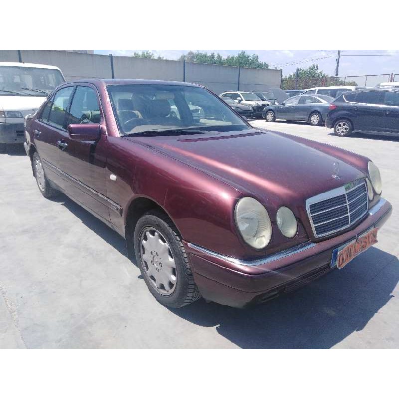 MERCEDES-BENZ CLASE E (W210) BERLINA 1998
