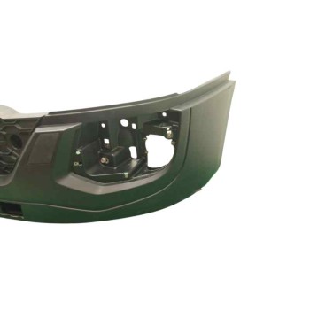 Recambio de paragolpes delantero para iveco daily furgón 2.3 diesel referencia OEM IAM 5802510213  