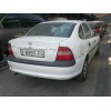 opel vectra b berlina del año 1996