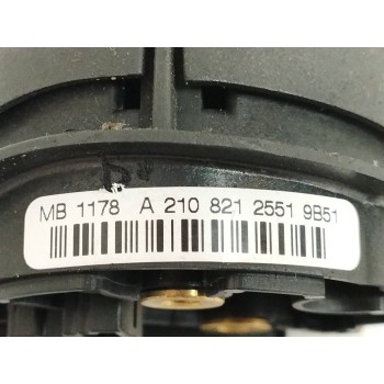 Recambio de mando volante para mercedes-benz clase e (w210) berlina 240 (210.061) referencia OEM IAM A2108212551 LADO DERECHO 