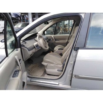 renault scenic ii del año 2004