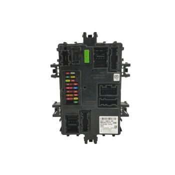 CAJA RELES / FUSIBLES GU5T14B476EBE A2C75518202 