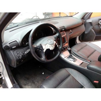 mercedes-benz clase c (w203) berlina del año 2006